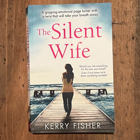 The Silent Wife by Kerry Fisher - Picture 1 of 2